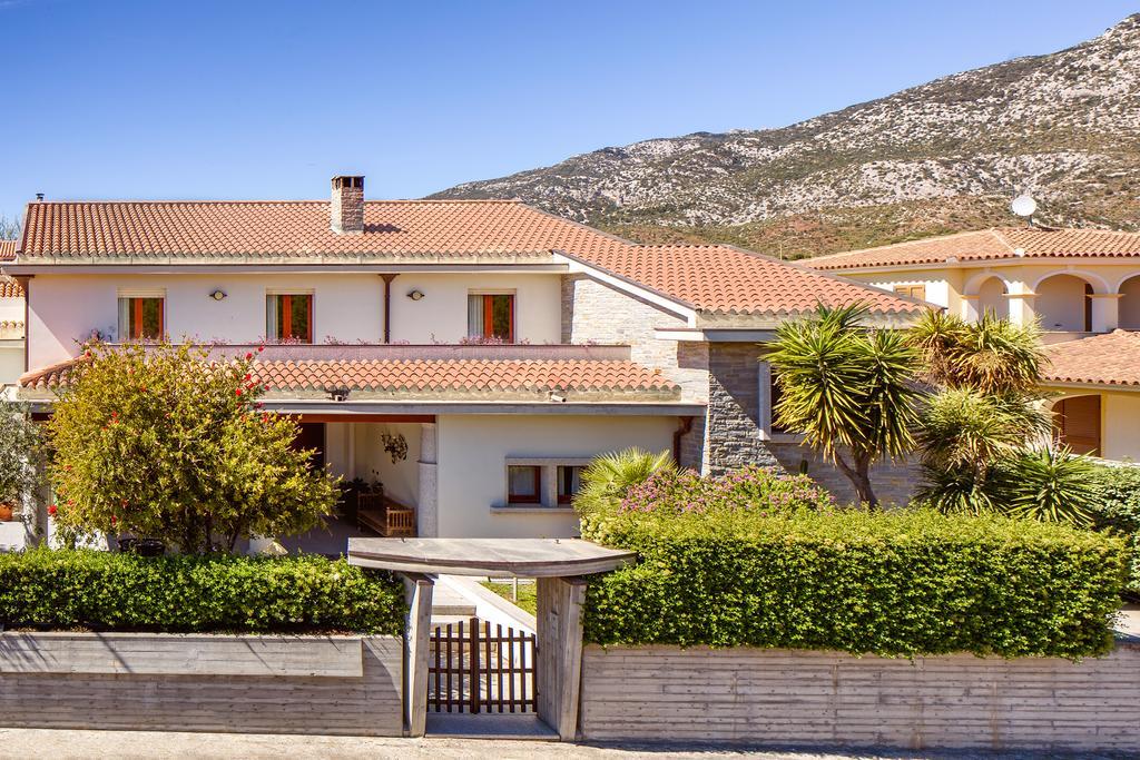Orosei Home Holidays - Rimediu Bagian luar foto